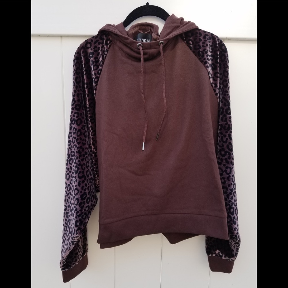 NEW VICTORIA’S SECRET LEOPARD BOMBSHELL HOODIE LGE